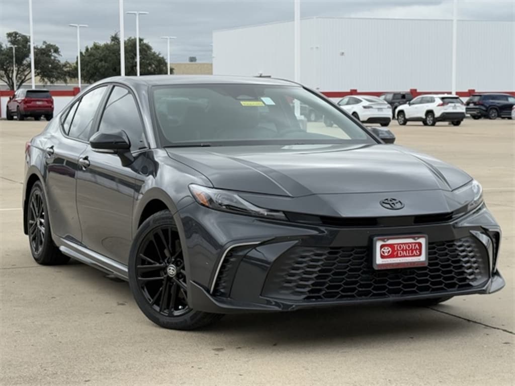 New 2026 Toyota Camry SE Sedan