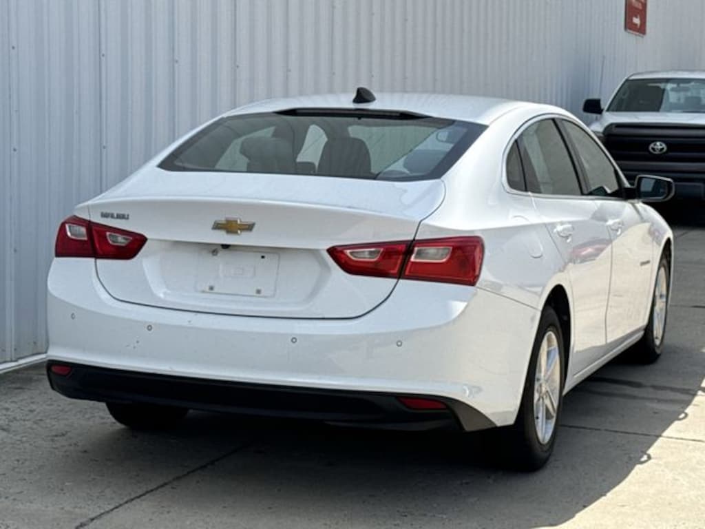 Used 2020 Chevrolet Malibu LS Sedan