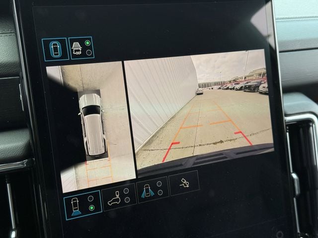 2025 GMC Yukon XL Denali - Photo 19