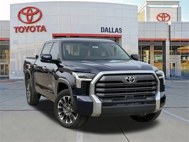 2022 Toyota Tundra Limited's photo