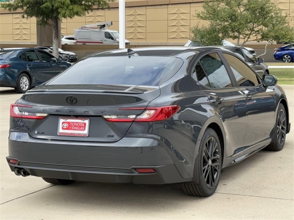 New 2026 Toyota Camry SE Sedan