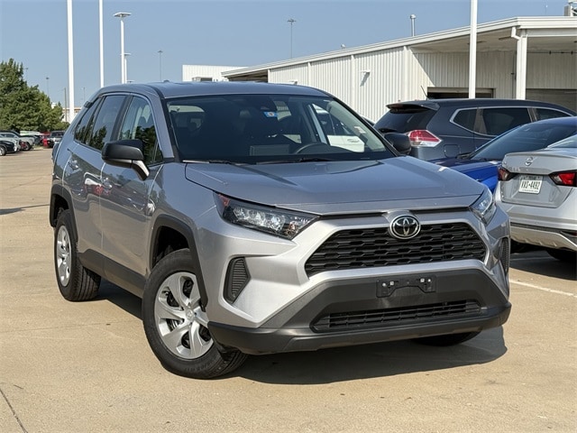 Used 2022 Toyota RAV4 LE with VIN 2T3H1RFV3NC210703 for sale in Northfield, Minnesota