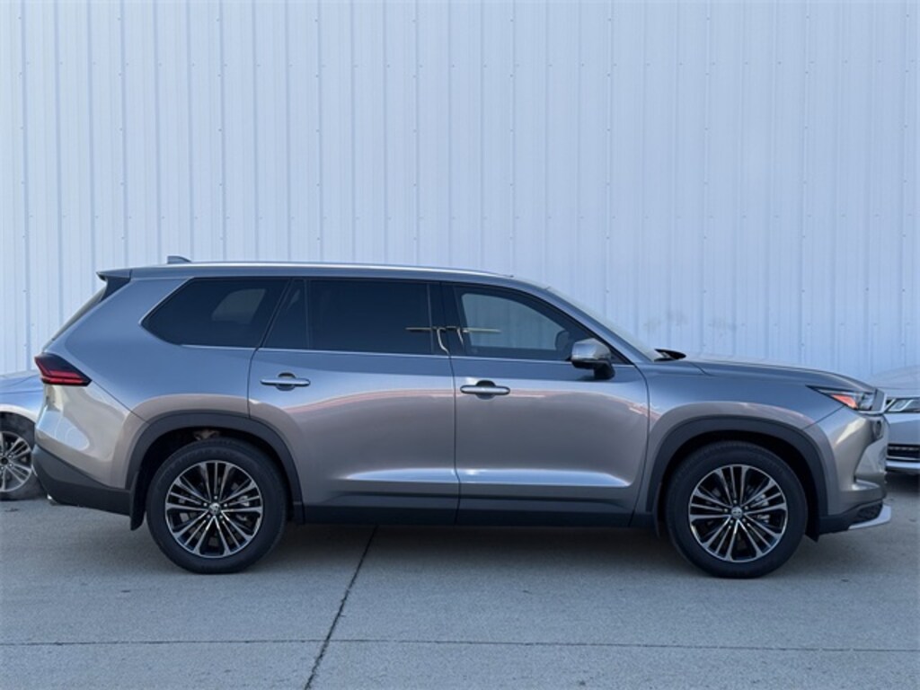 Used 2025 Toyota Grand Highlander Hybrid MAX Platinum SUV