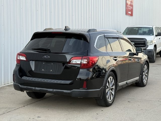 Used 2017 Subaru Outback 3.6R SUV