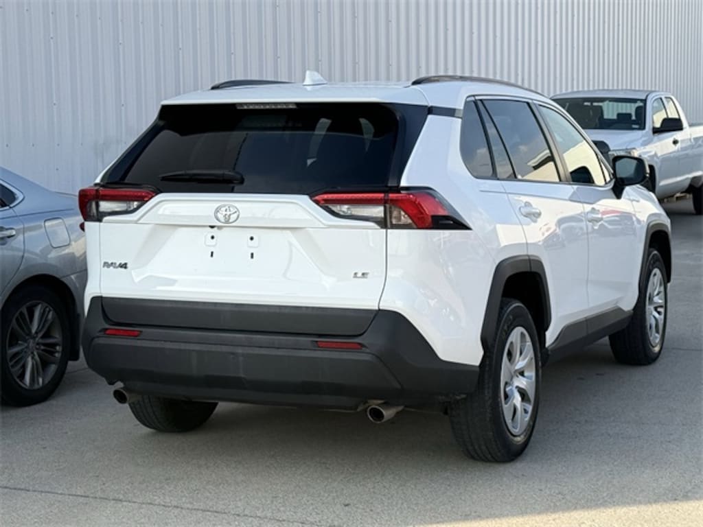 Used 2020 Toyota RAV4 LE SUV