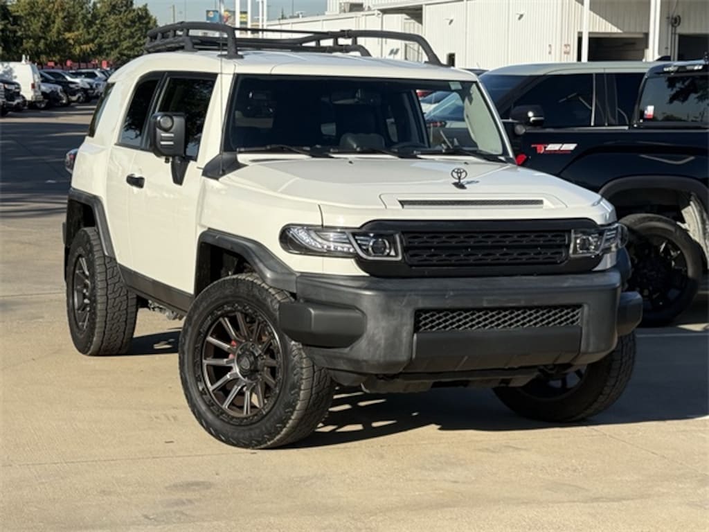 Used 2013 Toyota FJ Cruiser Base SUV
