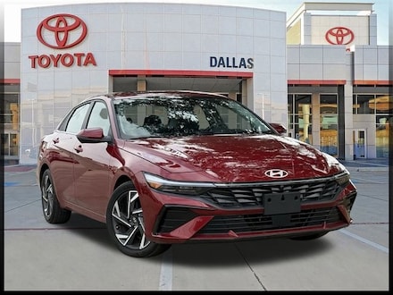 2024 Hyundai Elantra Limited Sedan