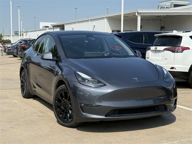 Used 2023 Tesla Model Y Long Range with VIN 7SAYGDEE7PF893504 for sale in Northfield, Minnesota