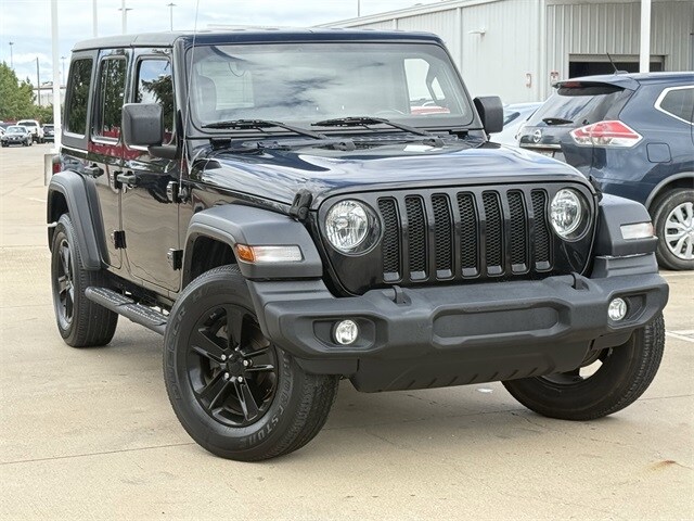 2020 Jeep Wrangler Unlimited Sport Altitude photo 2