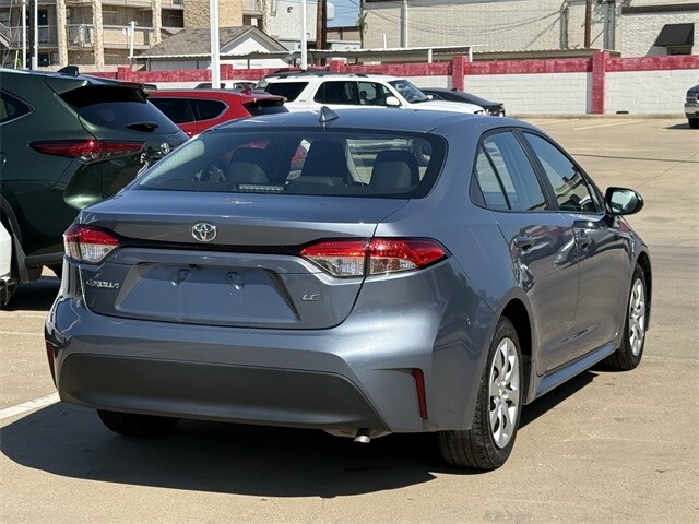 2024 Toyota Corolla LE photo 4