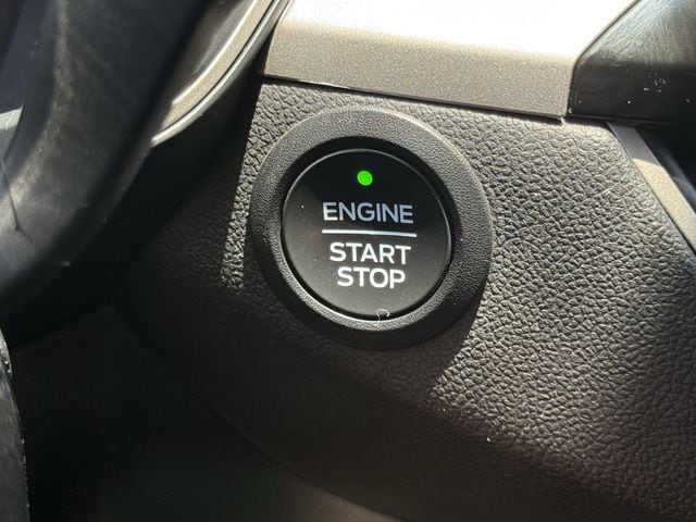 2022 Ford Escape SEL - Photo 23