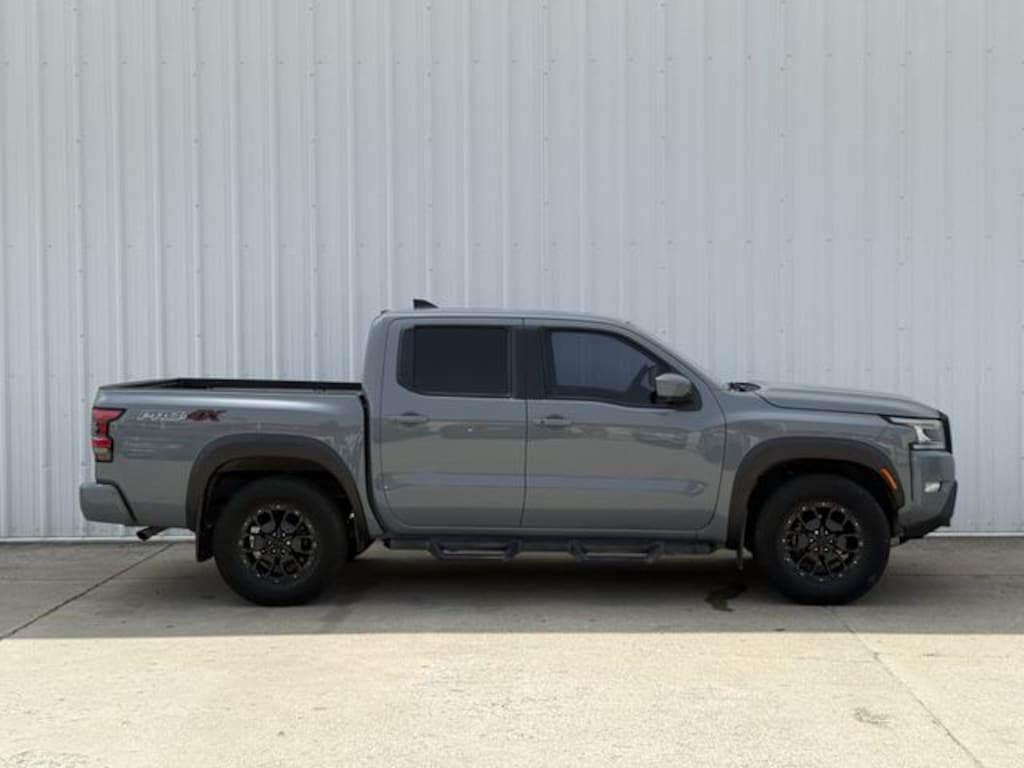 Used 2022 Nissan Frontier PRO-4X Truck Crew Cab