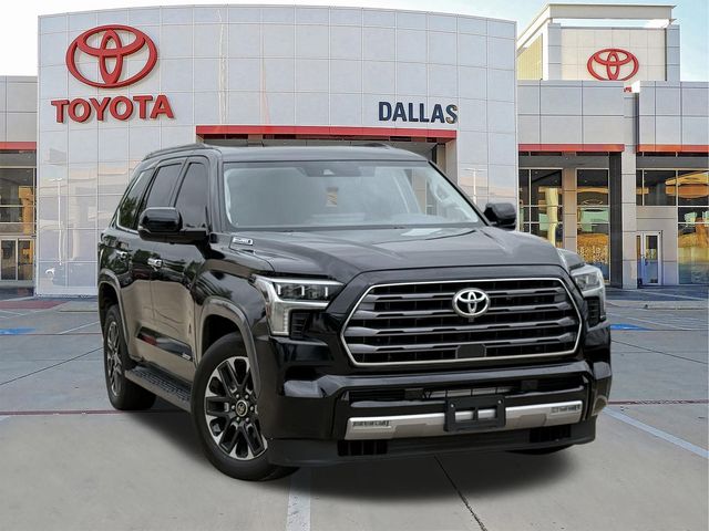 2023 Toyota Sequoia Limited 4WD i-FORCE MAX Hybrid's photo