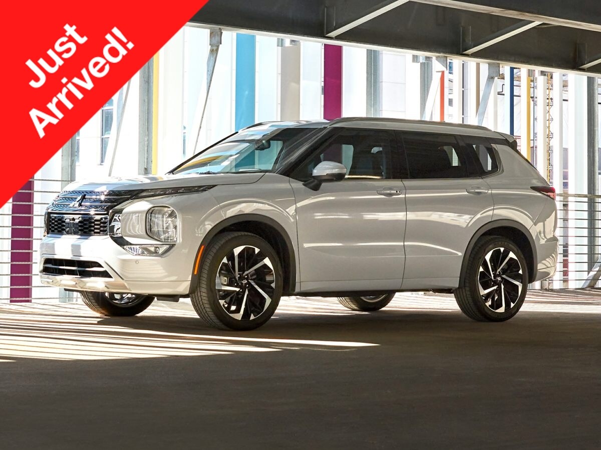2022 Mitsubishi Outlander SE S-AWC's photo