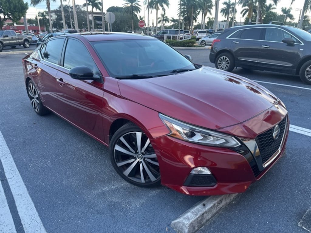 Used 2019 Nissan Altima 2.5 SR Sedan