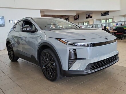 2026 Toyota C-HR XSE Sport Utility