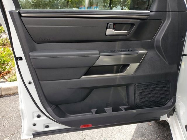 2026 Toyota Tundra SR5 - Photo 13