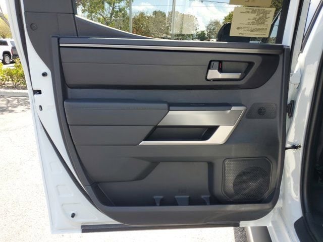 2026 Toyota Tundra SR5 - Photo 9