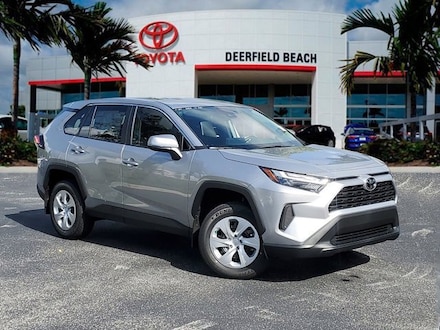 2025 Toyota RAV4 LE SUV