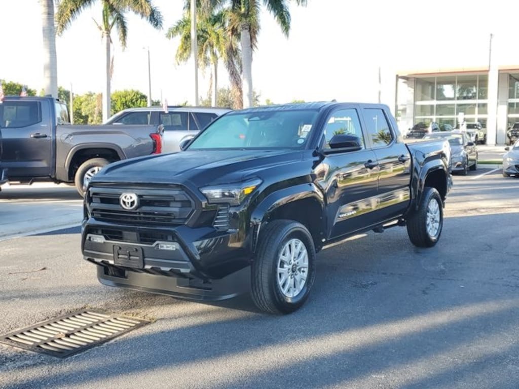 Used 2024 Toyota Tacoma SR5 Truck Double Cab