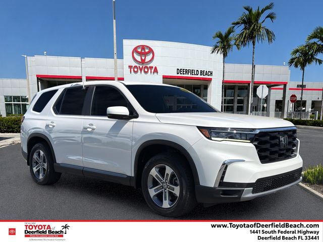 2024 Honda Pilot EX-L 7-Occupant 2WD's photo
