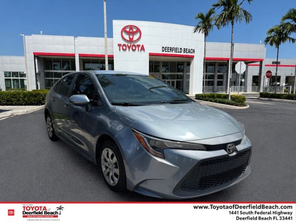 Used 2022 Toyota Corolla LE Sedan