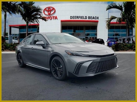 2026 Toyota Camry SE Sedan