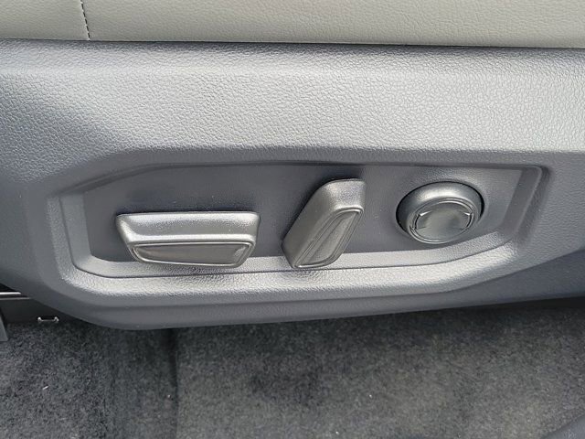 2026 Toyota Tundra Limited - Photo 20