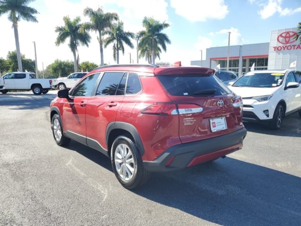 Used 2023 Toyota Corolla Cross LE SUV