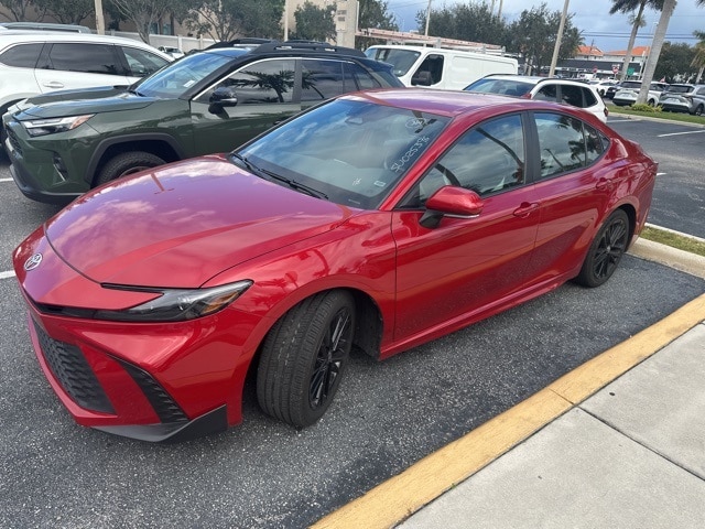 2025 Toyota Camry SE