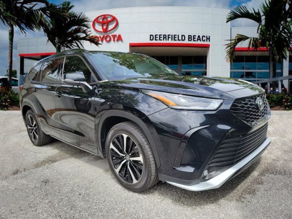 Used 2022 Toyota Highlander XSE SUV