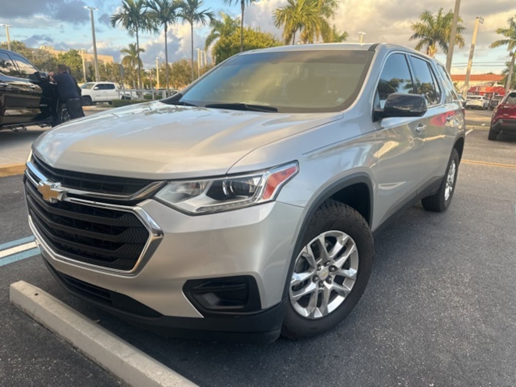 Used 2018 Chevrolet Traverse LS SUV