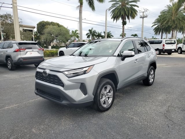 Used 2025 Toyota RAV4 XLE with VIN 2T3W1RFV4SW368713 for sale in Northfield, Minnesota