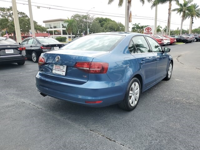 2017 Volkswagen Jetta 1.4T S photo 4