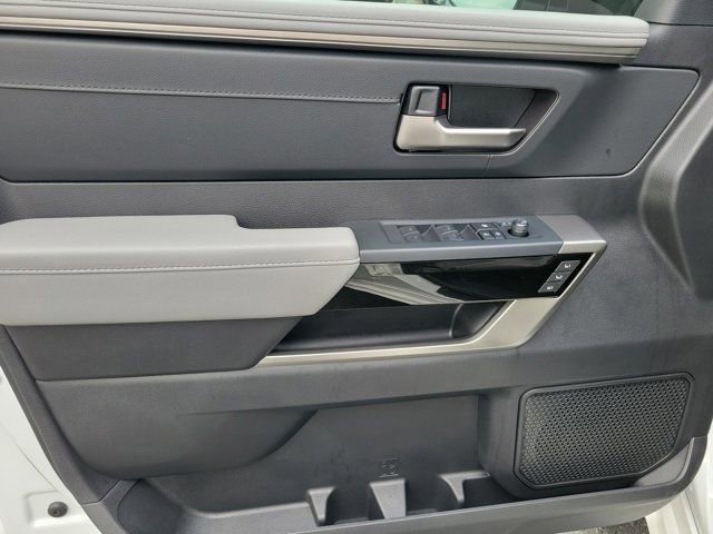 2026 Toyota Tundra Limited - Photo 21