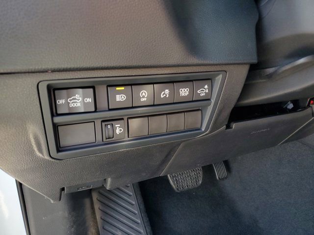 2026 Toyota Tundra SR5 - Photo 13