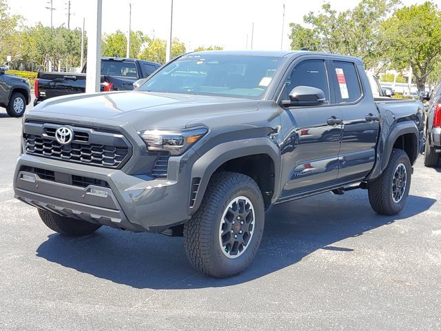 2025 Toyota Tacoma TRD photo 2