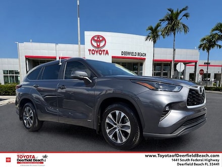 2025 Toyota Highlander Hybrid XLE SUV