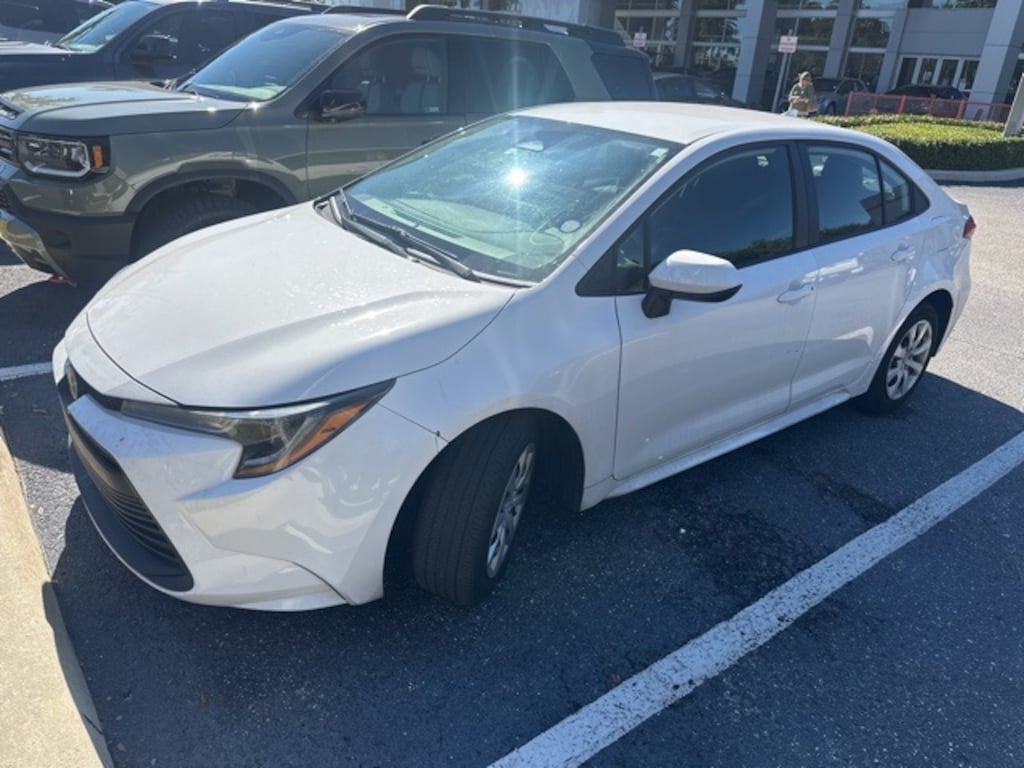 Used 2023 Toyota Corolla LE Sedan