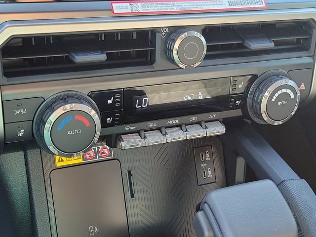 2025 Toyota 4Runner TRD Off-Road Premium - Photo 27