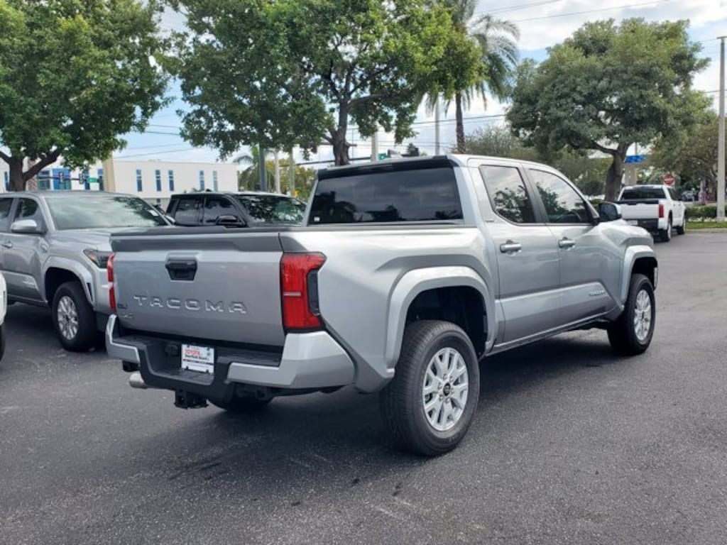 New 2026 Toyota Tacoma SR5 Truck Double Cab