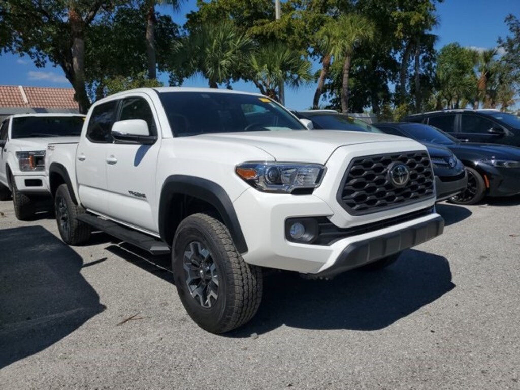 Used 2020 Toyota Tacoma Truck Double Cab
