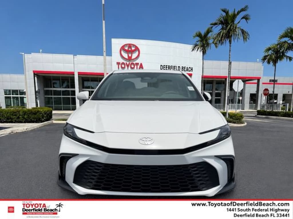 New 2026 Toyota Camry SE Sedan