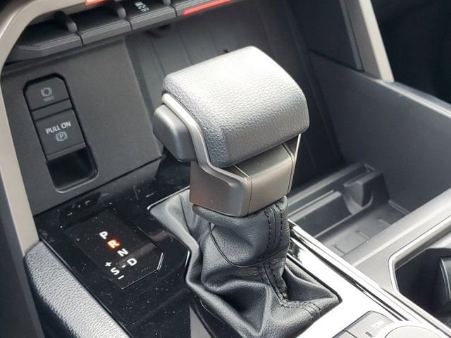 2026 Toyota Tundra SR5 - Photo 20