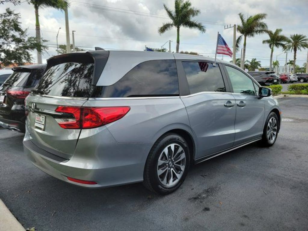 Used 2024 Honda Odyssey EX-L Van