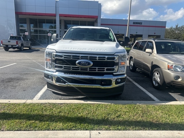 2025 Ford F-250 Super Duty XLT's photo