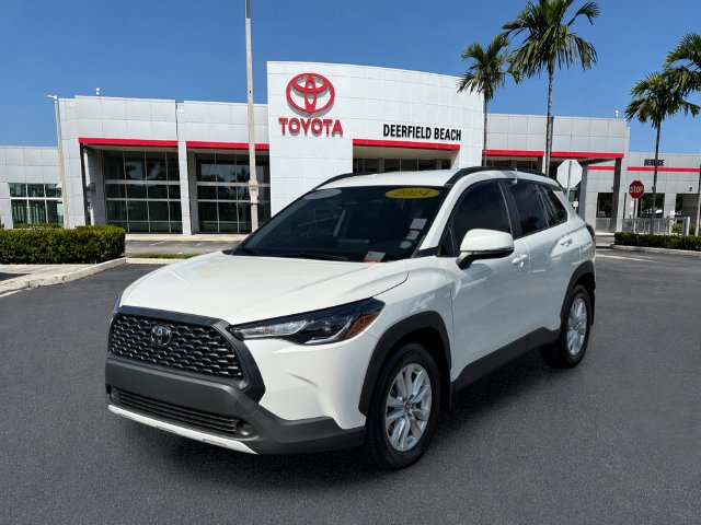 Used 2024 Toyota Corolla Cross LE SUV