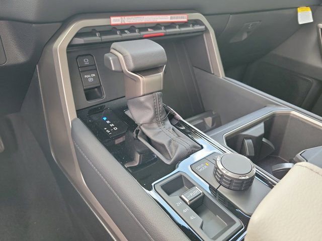2026 Toyota Tundra Limited - Photo 34