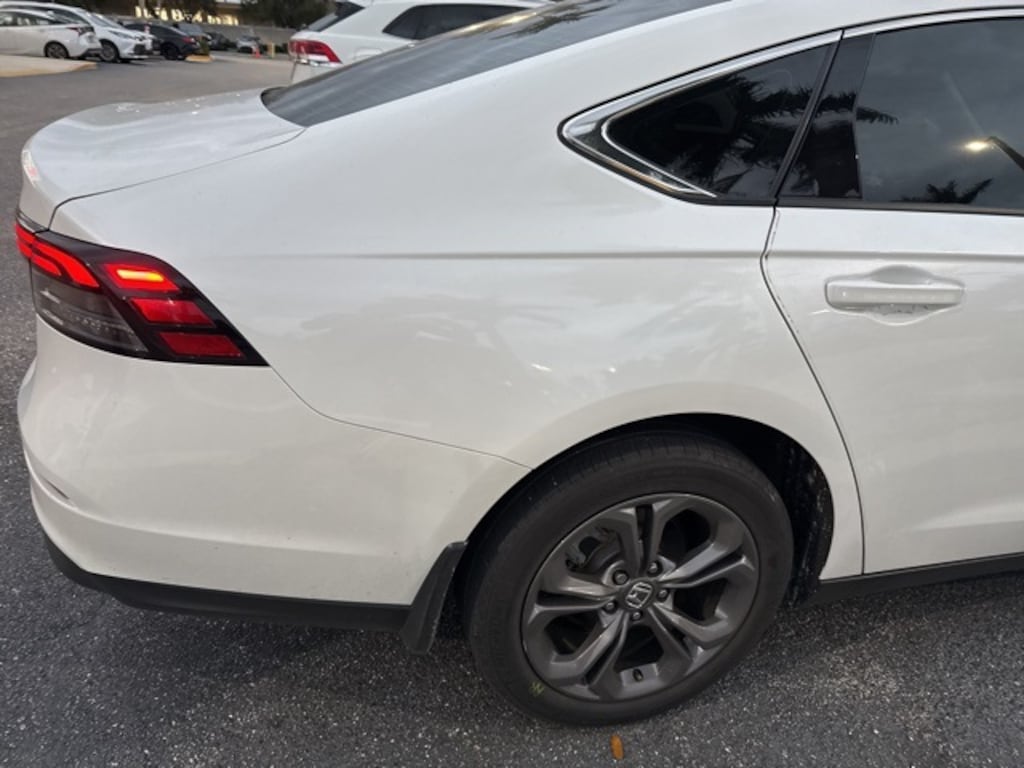 Used 2023 Honda Accord EX Sedan