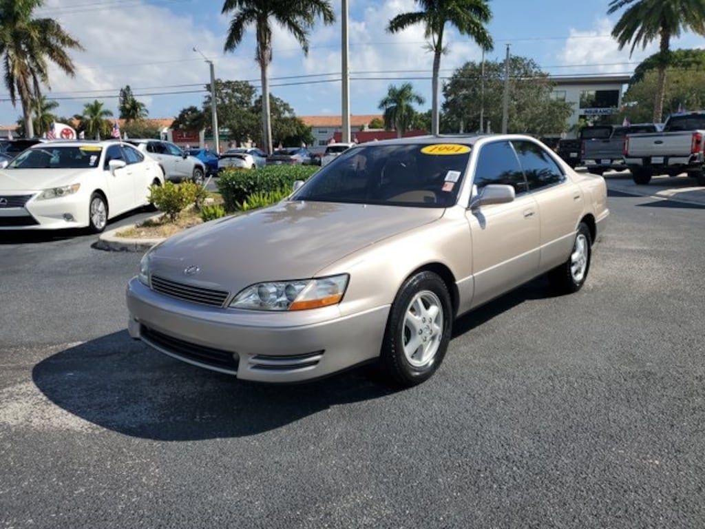Used 1994 Lexus ES 300 Sedan